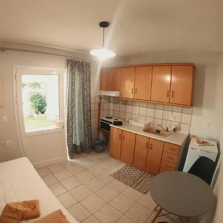 Magdalinos Appartments 公寓